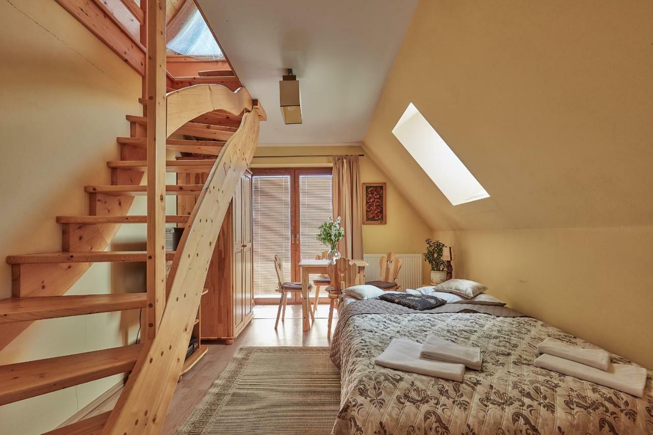 Apartament 1010 M 扎布 外观 照片